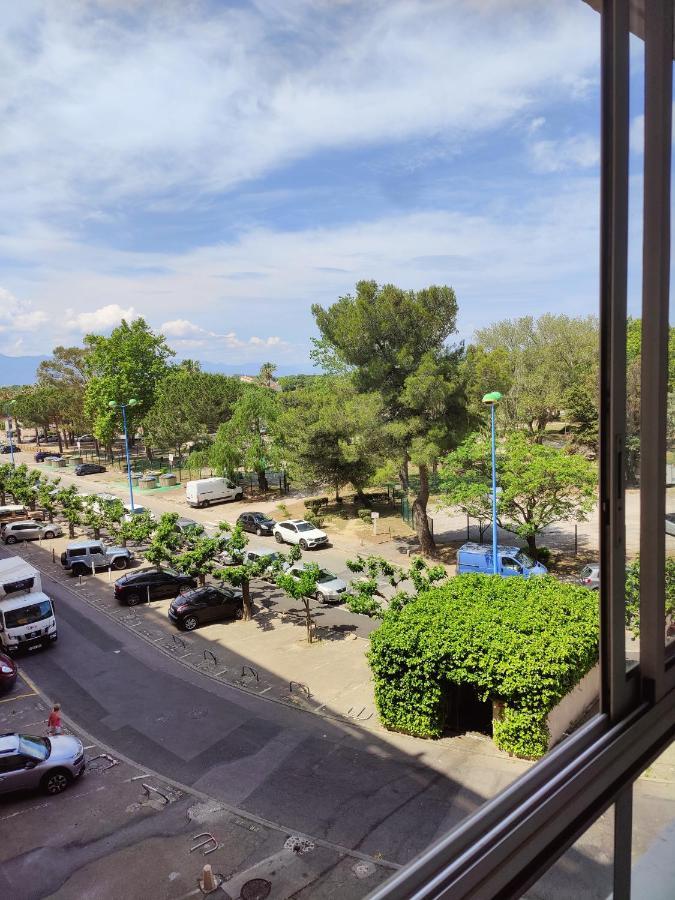 סן סיפריאן Studio Climatise 50 M.Du Port מראה חיצוני תמונה
